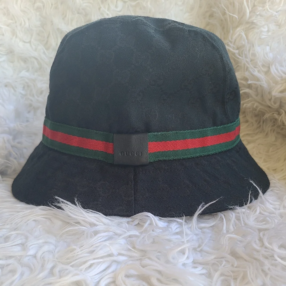 Authentic Gucci Hat-Great Condition